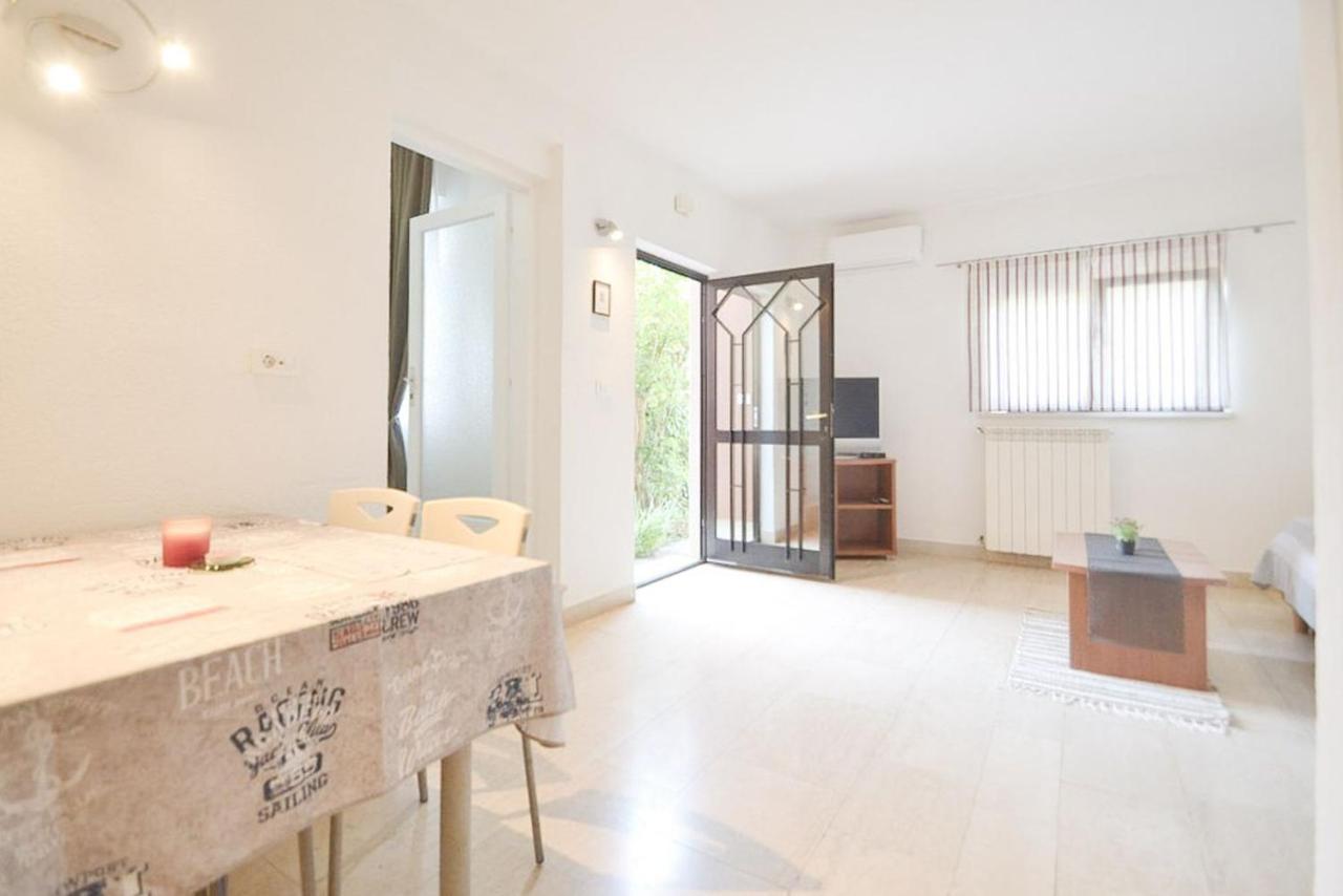 Panorama Punta Apartment Umag Exterior photo